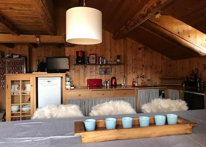 Cherz Romantic House