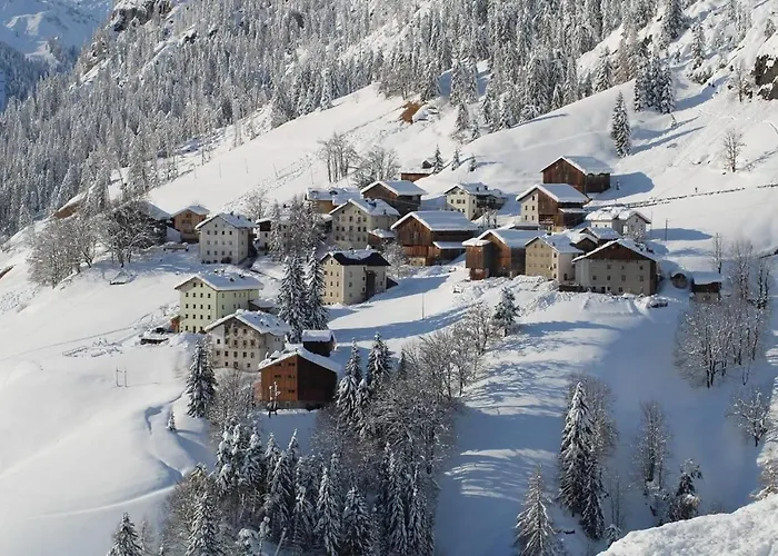 Cherz Romantic House